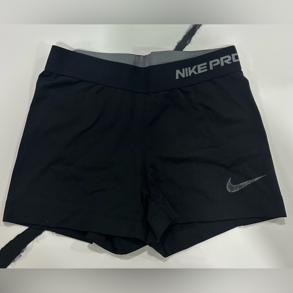 Women’s Nike Pro - Spandex Shorts - Sz Small
